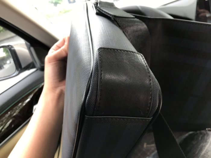 2020SS新作 Burberry バーバリー メンズ ショルダーバック スーパーコピー
