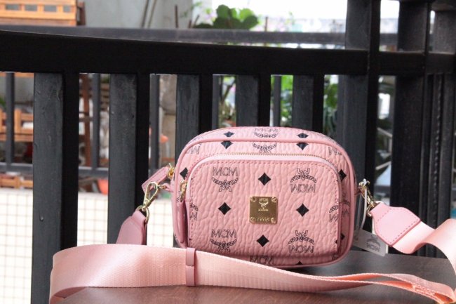 2020SS新作 MCM エムシーエム レディース ショルダーバック スーパーコピー