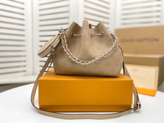 202103新作 Louis Vuitton ルイヴィトン ショルダーバッグスーパーコピー