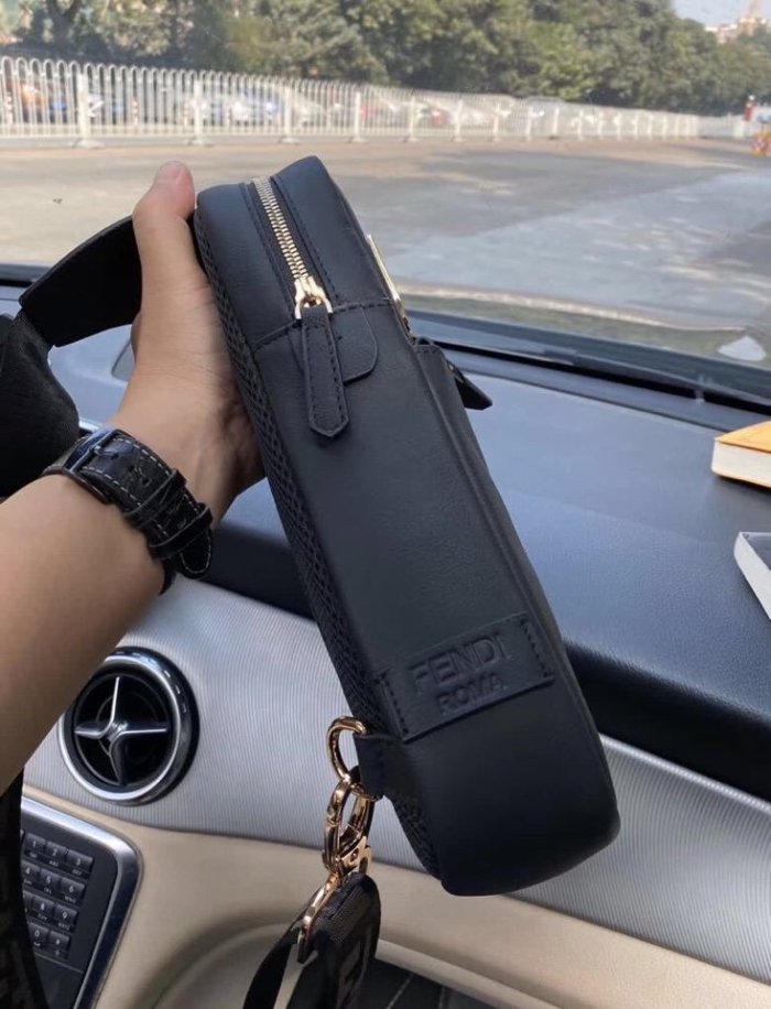 202105SS新作 FENDI フェンディ ショルダーバッグ ーパーコピー