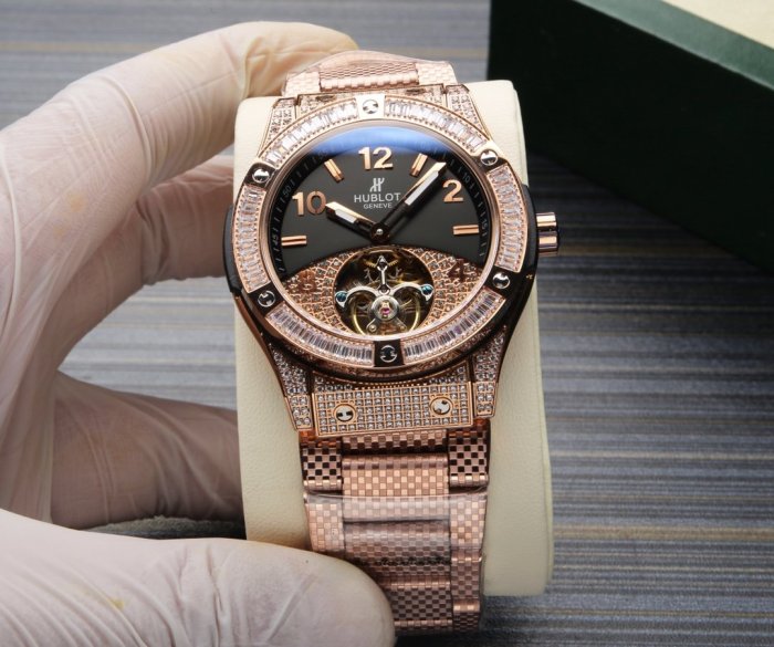 2020SS新作HUBLOT ウブロメンズ時計 スーパーコピー7色