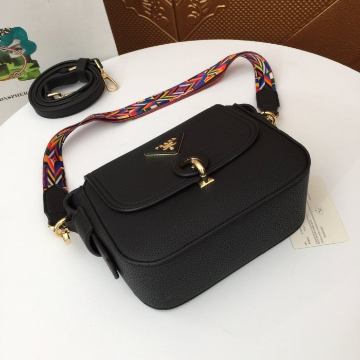 2021SS新作 Prada プラダ レディース ショルダーバックスーパーコピー