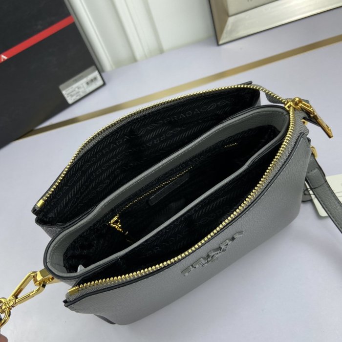 2021SS新作 Prada プラダ レディース ショルダーバックスーパーコピー