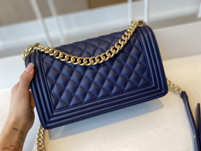 2021SS新作 シャネル Chanel ショルダーバック スーパーコピー