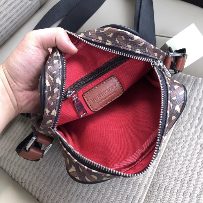 2020SS新作 Burberry バーバリー メンズ ショルダーバック スーパーコピー
