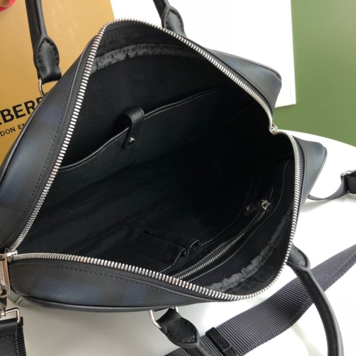 2020SS新作 Burberry バーバリー メンズ ハンドバックスーパーコピー