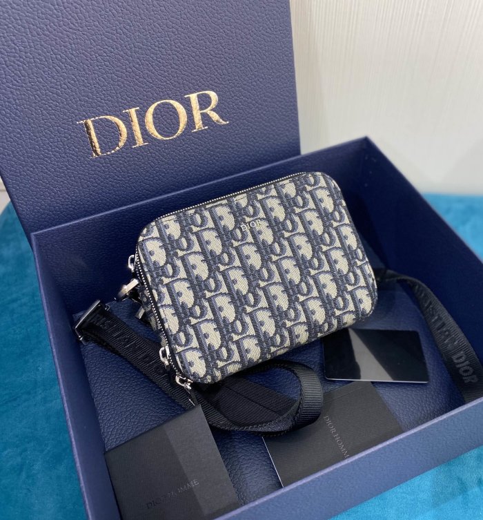 2020SS新作 Dior ディオール メンズ ショルダーバック スーパーコピー