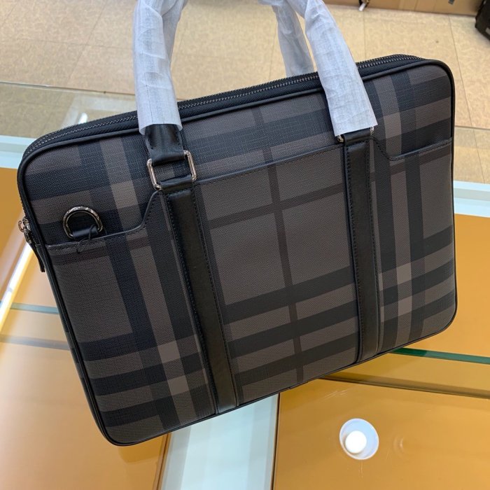 2021SS新作 Burberry バーバリー メンズ ハンドバックスーパーコピー