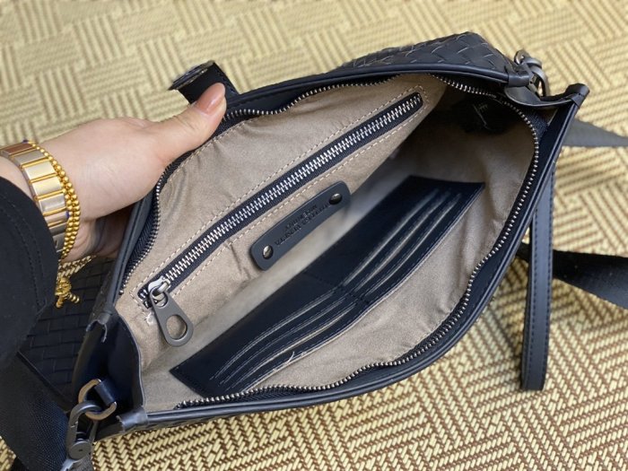 2020SS新作 Bottega Veneta ボッテガヴェネタ ショルダーバック スーパーコピー