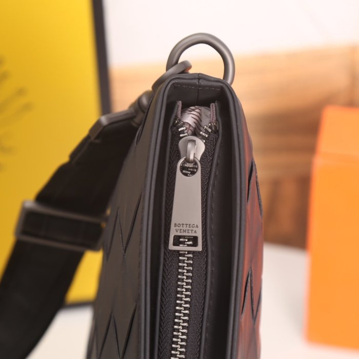 2020SS新作 Bottega Veneta ボッテガヴェネタ ショルダーバック スーパーコピー