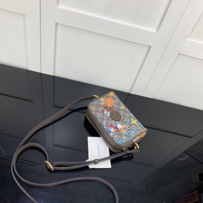 2021SS新作Gucci グッチ レディースショルダーバッグスーパーコピー