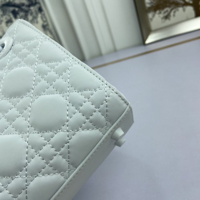2020SS新作 Dior ディオール レディースハンドバックスーパーコピー