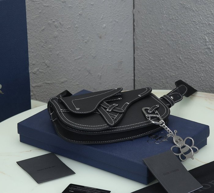 202103SS新作 Dior ディオール メンズ ショルダーバックスーパーコピー