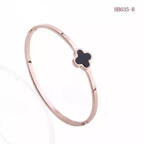 Van Cleef & Arpels ヴァン クリーフ＆アーペル ブレスレット/カフブレス Van-017