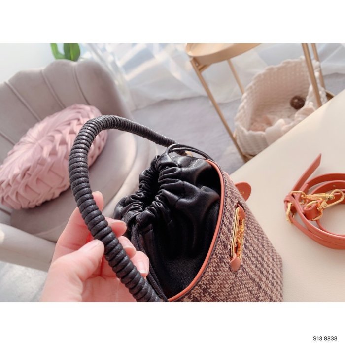 2021SS新作 Celine セリーヌ レディースショルダーバッグスーパーコピー