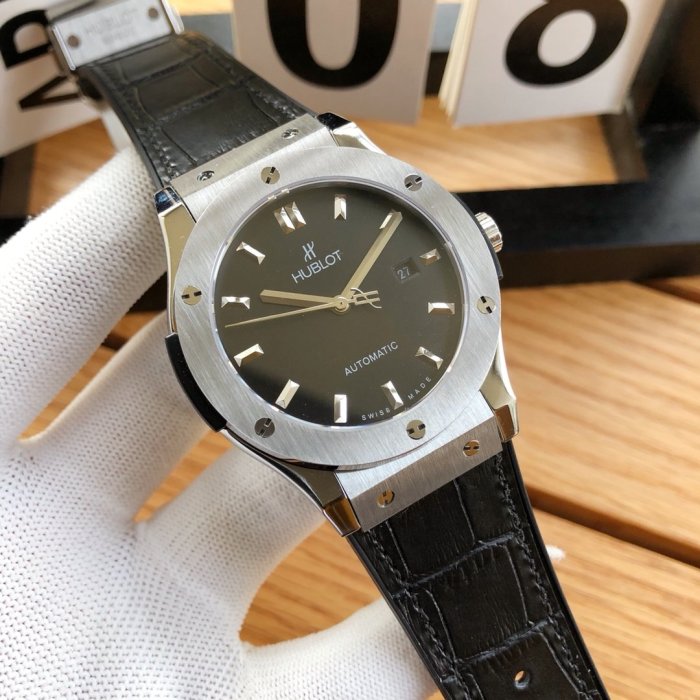 2020SS新作HUBLOT ウブロメンズ時計 スーパーコピー 7色