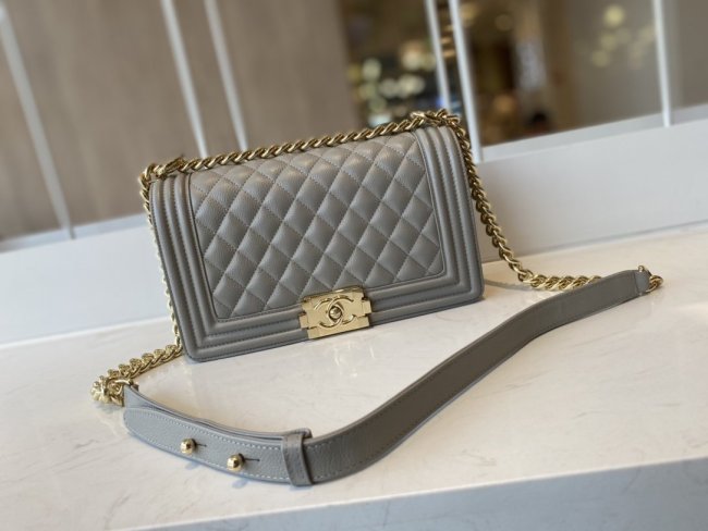 2021SS新作 シャネル Chanel ショルダーバック スーパーコピー