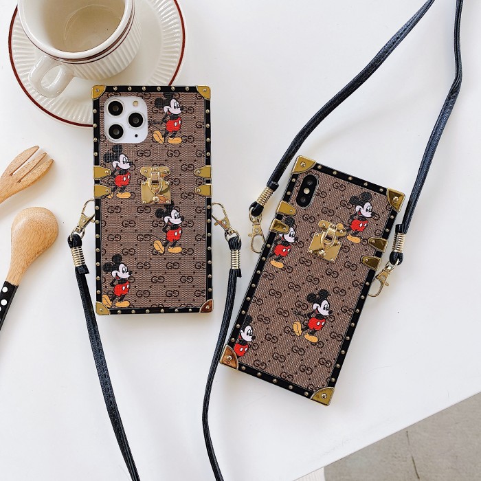 グッチ/Gucci ケース最新全機種11 Pro/11/Xs Max/Xr/XS/iPhone7/7P/8/8P/