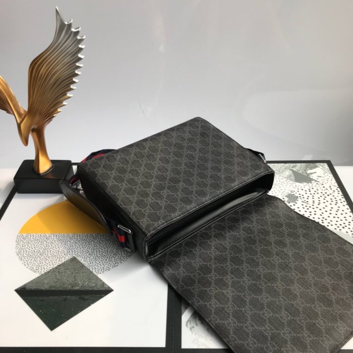 2021SS新作 Gucci グッチ メンズ ショルダーバックスーパーコピー