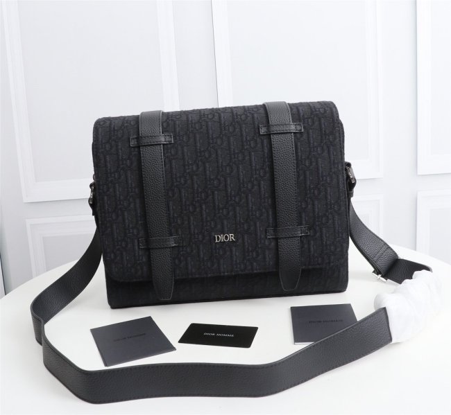 202103SS新作 Dior ディオール メンズ ショルダーバックスーパーコピー