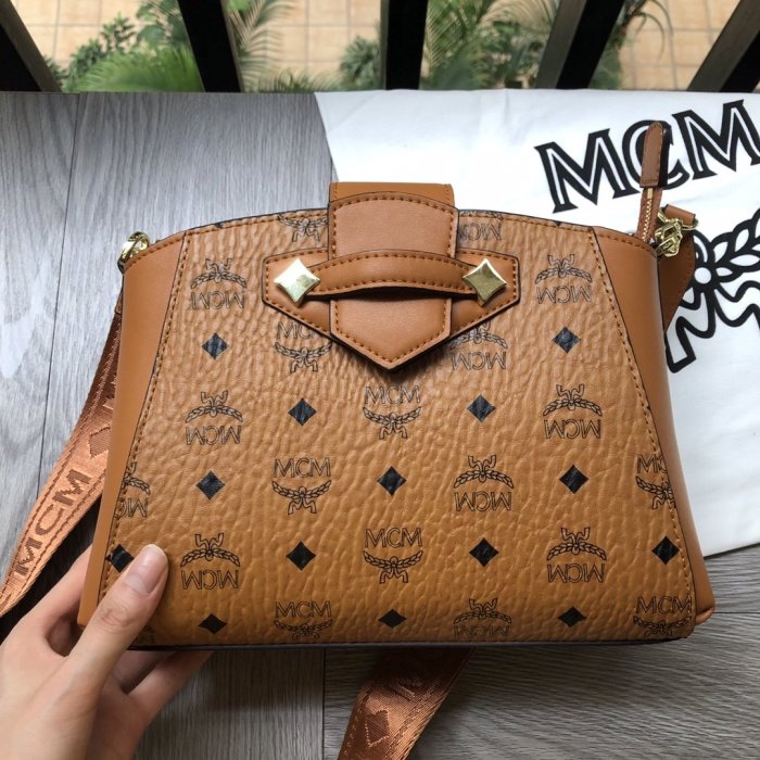 2020SS新作 MCM エムシーエム レディース ショルダーバック スーパーコピー