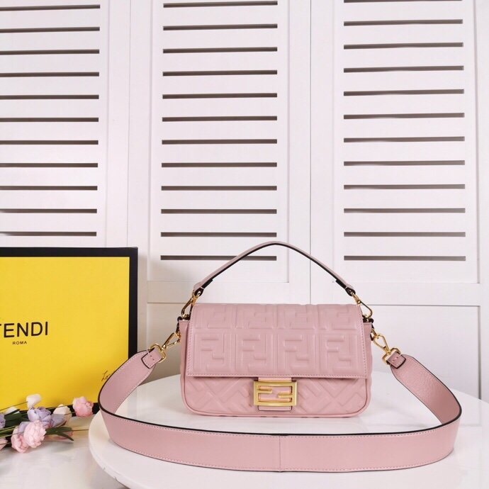 2020SS新作 FENDI フェンディ レディース ショルダーバック スーパーコピー