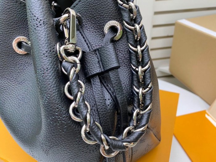 202103新作 Louis Vuitton ルイヴィトン ショルダーバッグスーパーコピー