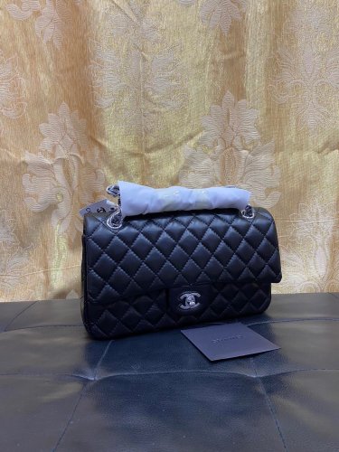 2021SS新作 シャネル Chanel ショルダーバック スーパーコピー