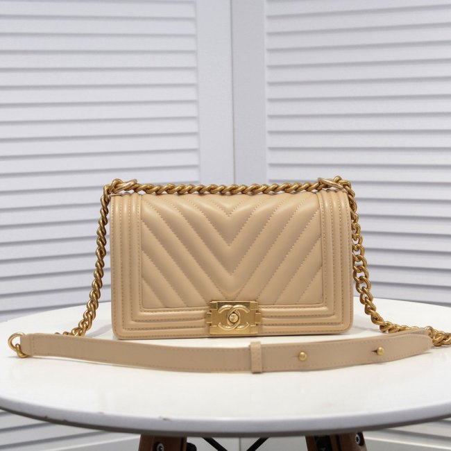 2021SS新作 シャネル Chanel ショルダーバック スーパーコピー