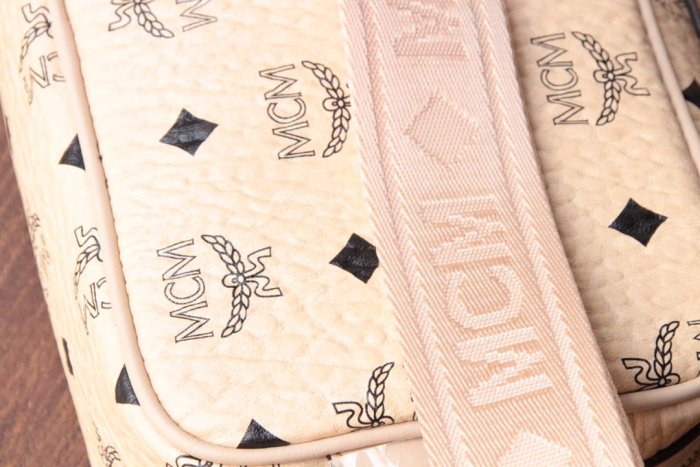 2020SS新作 MCM エムシーエム レディース ショルダーバッグ スーパーコピー