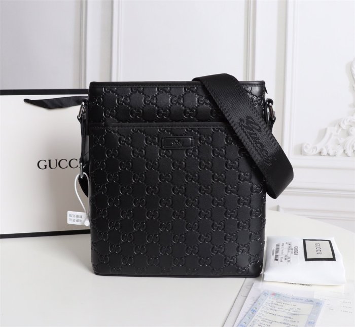 2020SS新作 Gucci グッチ メンズ ショルダーバックスーパーコピー