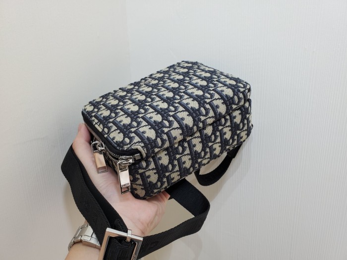 2020SS新作 Dior ディオール メンズ ショルダーバック スーパーコピー