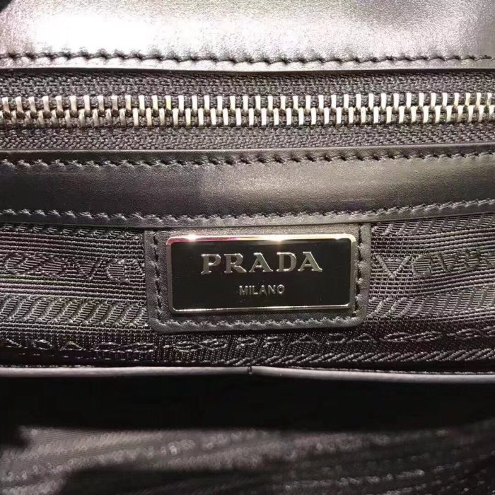 202103SS新作 メンズ Prada プラダ ショルダーバックスーパーコピー
