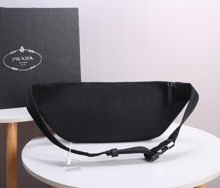 2021SS新作 メンズ Prada プラダショルダーバッグスーパーコピー