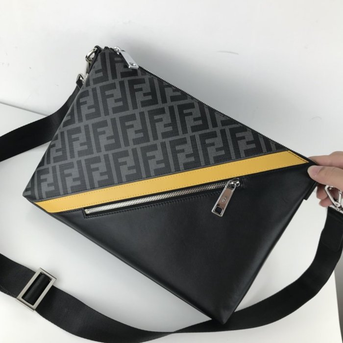 2021SS新作 FENDI フェンディ ショルダーバック スーパーコピー