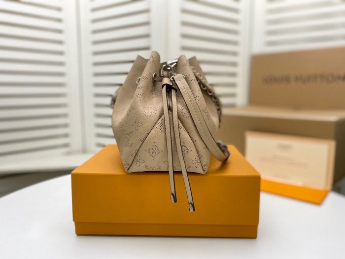 202103新作 Louis Vuitton ルイヴィトン ショルダーバッグスーパーコピー
