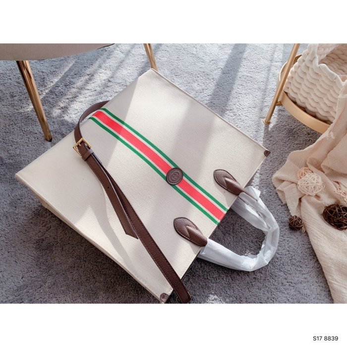 2021SS新作Gucci グッチ レディースショルダーバッグスーパーコピー