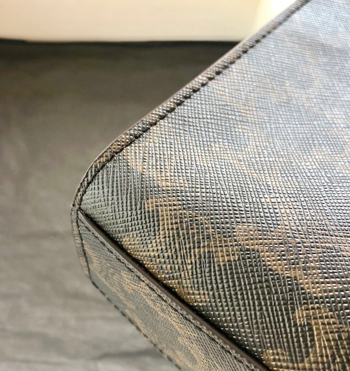 2020SS新作 Celine セリーヌ レディースショルダーバッグスーパーコピー