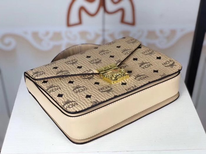 2020SS新作 MCM エムシーエム レディース ショルダーバッグ スーパーコピー