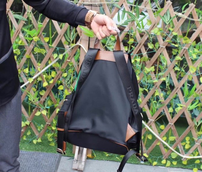 2020SS新作 Burberry バーバリー メンズリュックバックスーパーコピー