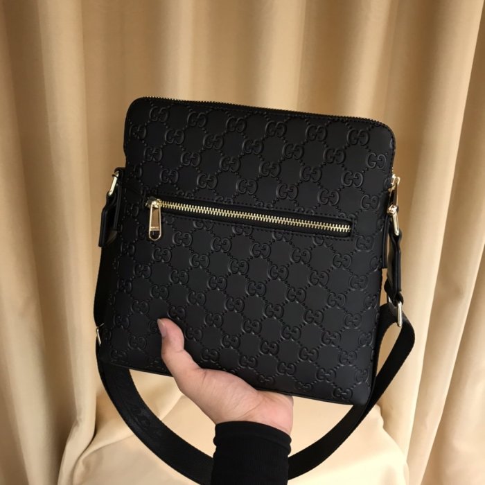 2020SS新作 Gucci グッチ メンズ ショルダーバックスーパーコピー