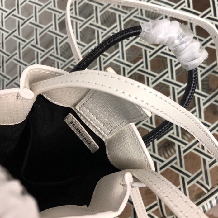 2020SS新作 Balenciaga バレンシアガ レディースショルダーバックスーパーコピー