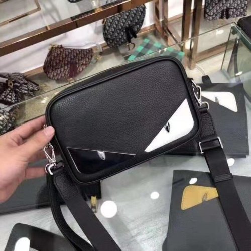 2021SS新作 FENDI フェンディ ショルダーバック スーパーコピー