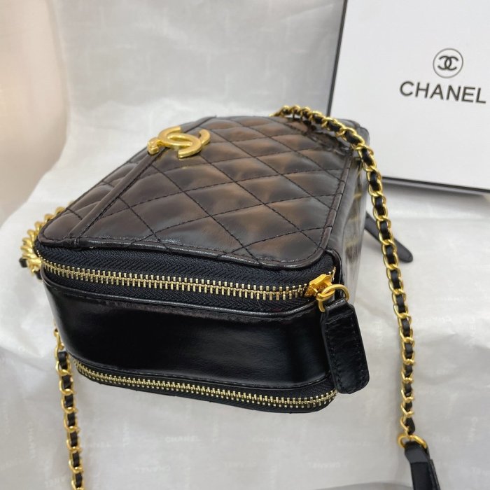 2021SS新作 シャネル Chanel ショルダーバック スーパーコピー