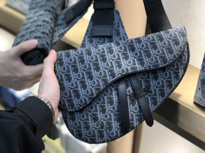 2020SS新作 Dior ディオール メンズ ショルダーバック スーパーコピー