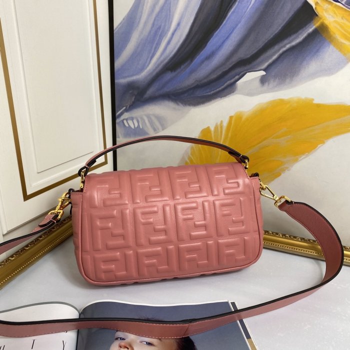 2020SS新作 FENDI フェンディ レディース ショルダーバック スーパーコピー