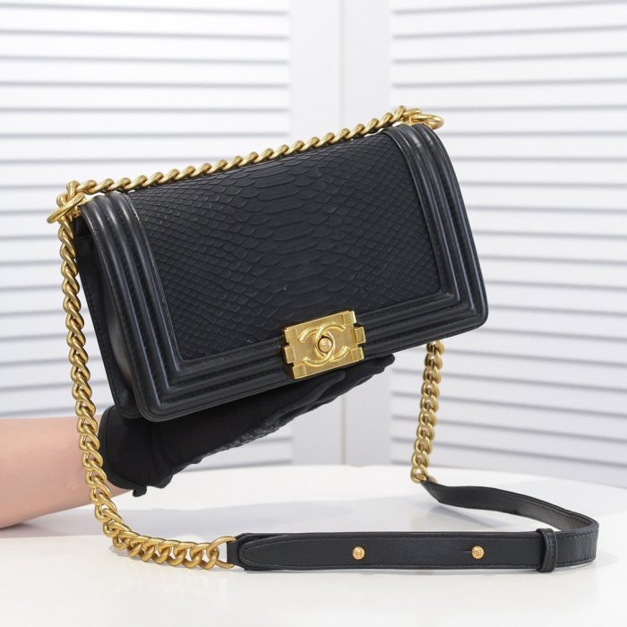 202103SS新作 シャネル Chanel ショルダーバック スーパーコピー