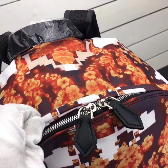 202106SS新作 GIVENCHY ジバンシィ メンズ リュック/バック スーパーコピー