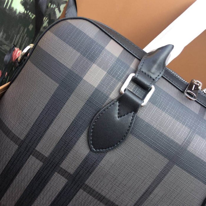 202105SS新作 Burberry バーバリー メンズ ハンドバック スーパーコピー