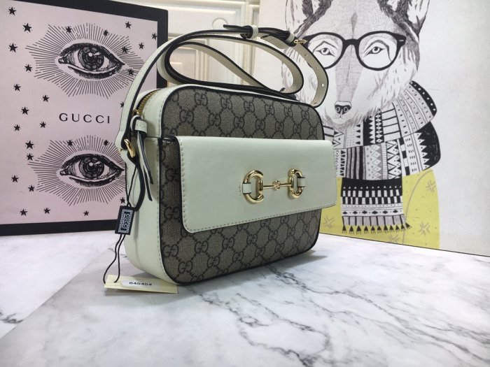 2021SS新作Gucci グッチ レディースショルダーバッグスーパーコピー